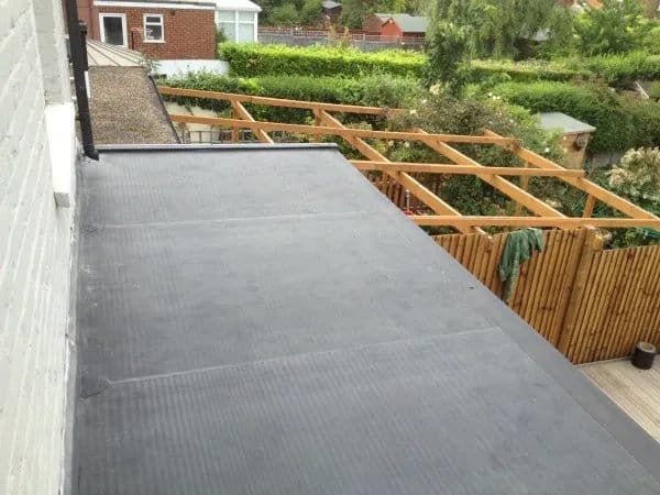 An EPDM rubber roof can be bonded to existing asphalt roofs, but this needs to be the FlexiProof Fleece-Backed EPDM Membrane.
